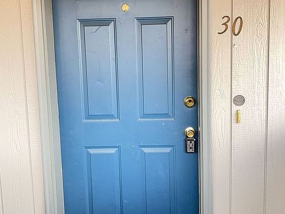 3rd image of 1101 Woodrow Ln #30