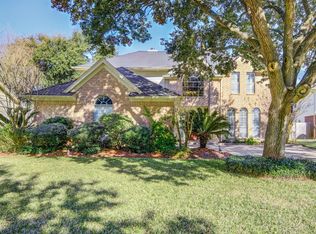 1910 Lori Ct, Seabrook, TX 77586