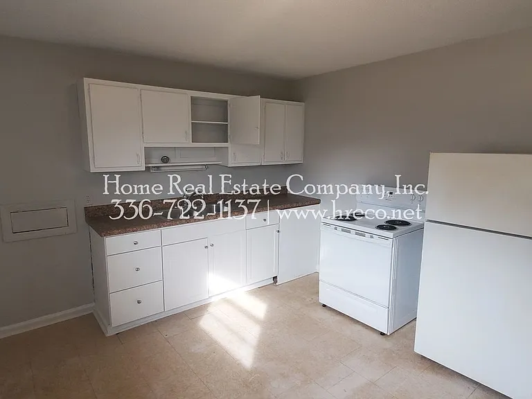 1982 Maryland Ave #C — Photo 4