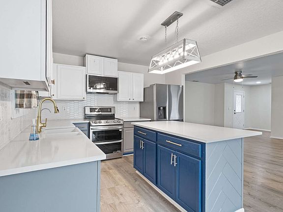 5th image of 1309 Goodwin St SW