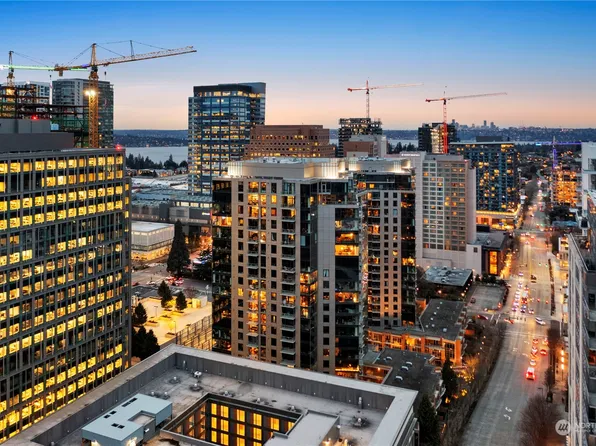 10650 NE 9th Place #2427, Bellevue, WA 98004