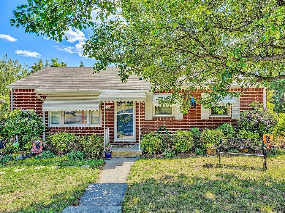 1st image of 329 Lynn Haven Cir