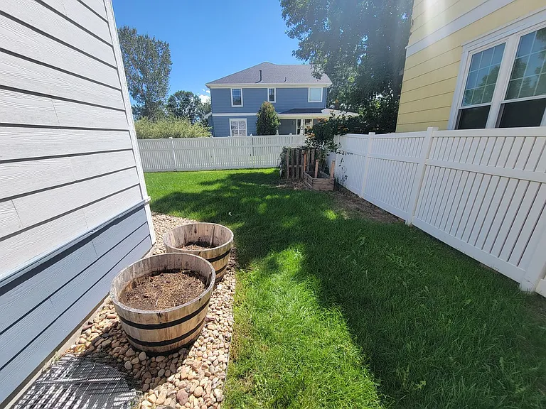 3705 Florentine Cir — Photo 24