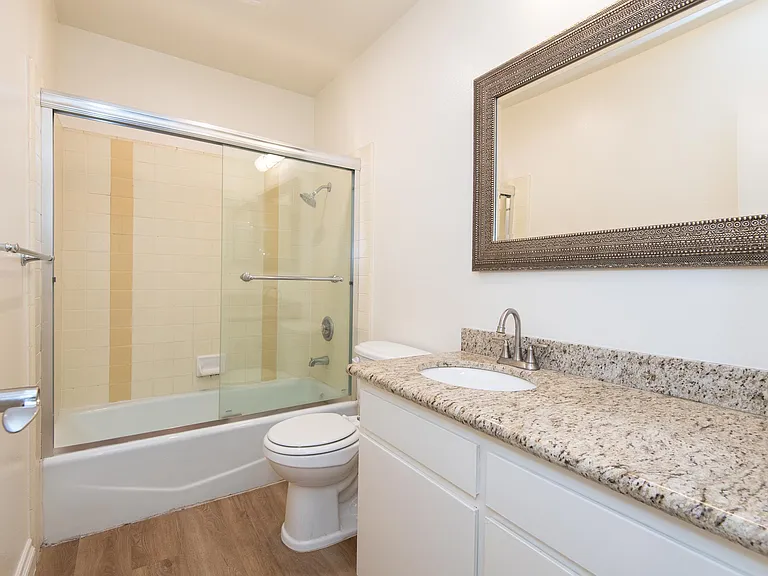1621 Federal Ave #9 — Photo 7