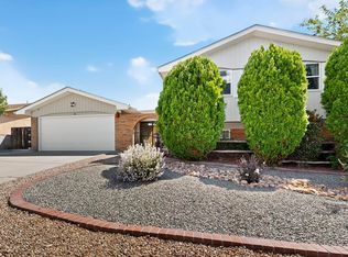 12420 Apache Pl NE, Albuquerque, NM 87112