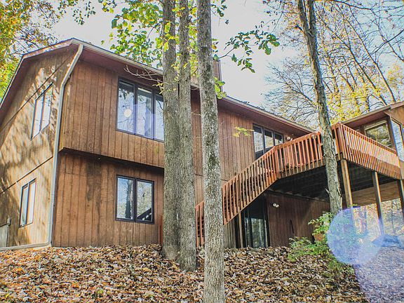 366689_1