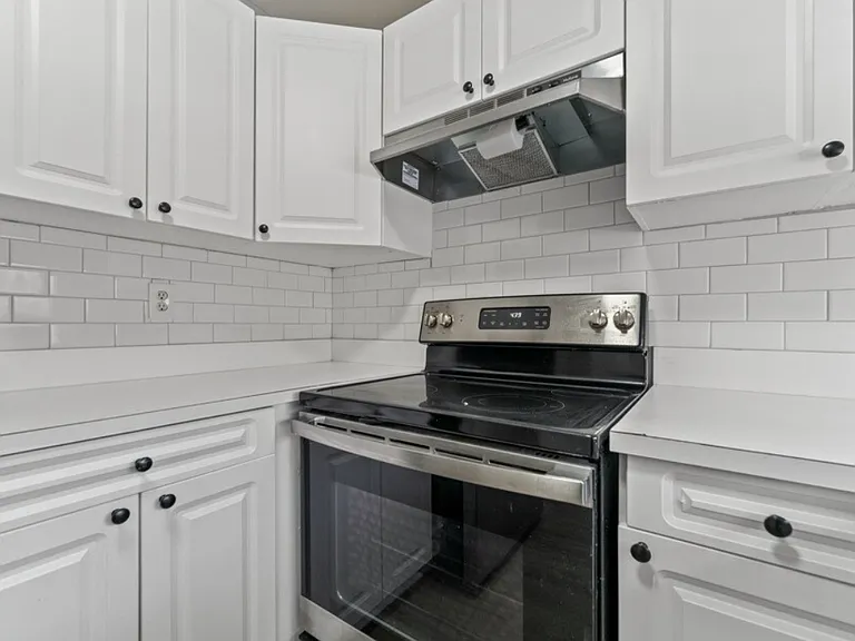 31727 Hoover Rd #21 — Photo 9