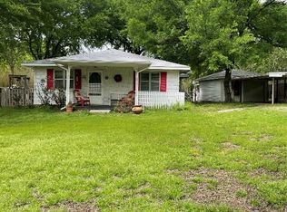 321 Crescent Dr, Pottsboro, TX 75076