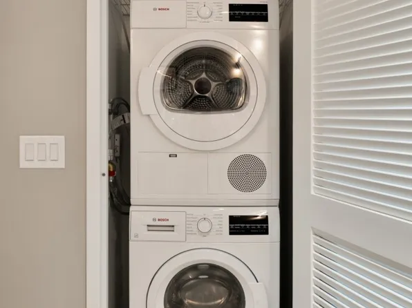 1057 Atlantic Avenue image 10 of 26