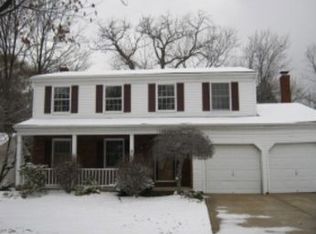 1107 Hillrock Dr, South Euclid, OH