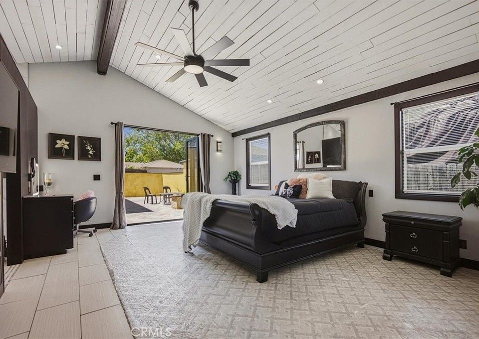 1st image of 3431 Myrtle Ave