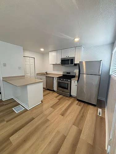 Floor plan 413 - 3