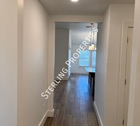 4th image of 15809 Nighthawk Ln