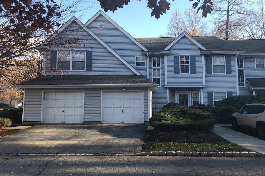 2202 Wendover Dr, Pompton Plains, NJ 07444 Zillow