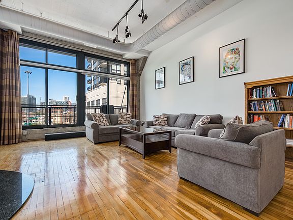 5th image of 728 W Jackson Blvd APT 503