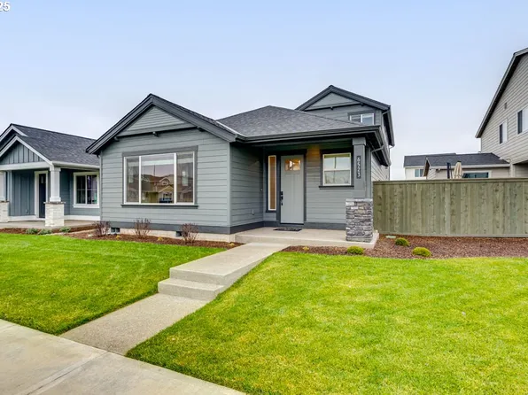 6523 SE Silvergrass St, Hillsboro, OR 97123