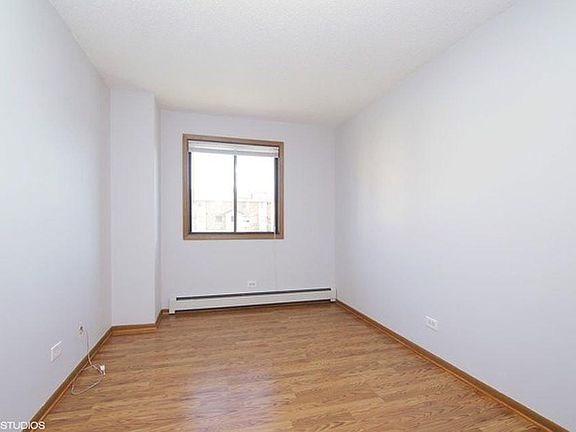 3rd image of 16 Echo Ct Floor 2