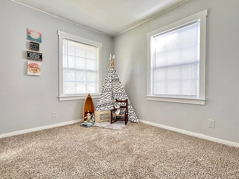 4220 SE 25th St — Photo 36