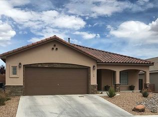 1140 Santander St SW, Albuquerque, NM 87121