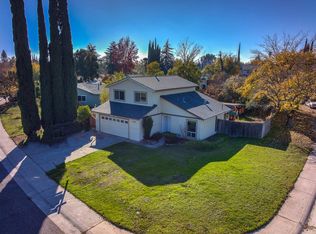 7035 Roca Way, Sacramento, CA 95842