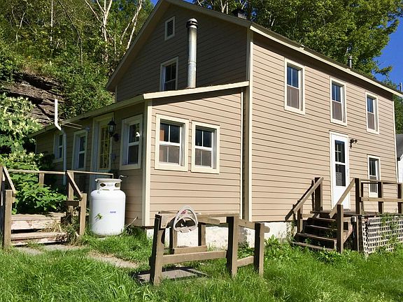 3rd image of 15 Hog Mountain Spur Rd
