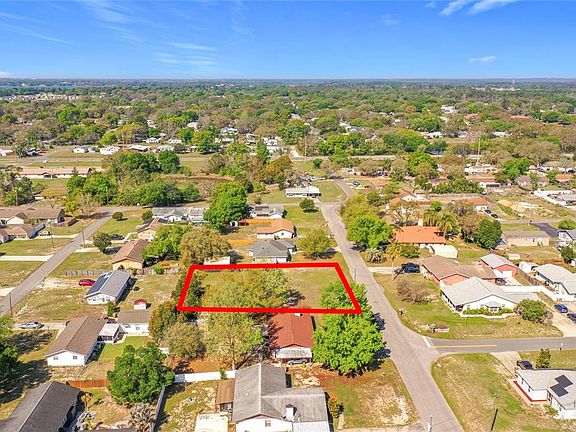 3rd image of Pine St Lot 10