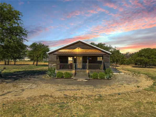 315 Hcr #2452, Abbott, TX 76621