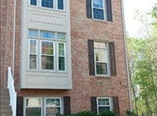14563 Oakmere Dr, Centreville, VA 20120