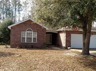 102 Angela Ct, Wewahitchka, FL 32465
