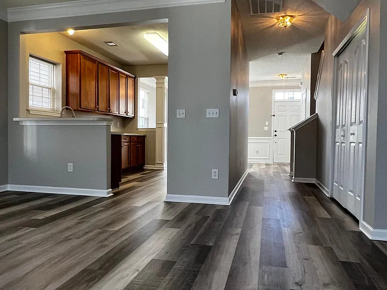 213 Nimbus Ct — Photo 18