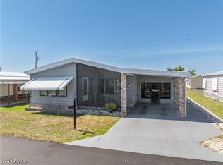 9245 Caloosa Dr, North Fort Myers, FL 33903