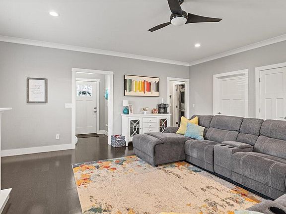 4th image of 1155 Stonegate Cir NW
