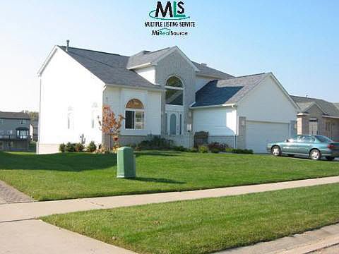 1st image of 7124 Amanda Dr