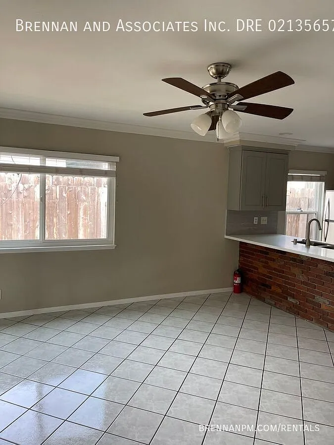 4 bd 2 ba, 2 Car Garage, Renovated, Mira Mesa — Photo 4