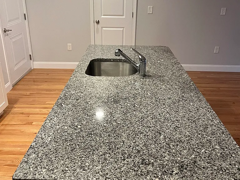 50 Sheffield Dr #206 — Photo 4