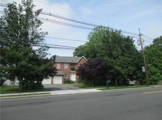 3792 Park Ave, Edison, NJ 08820
