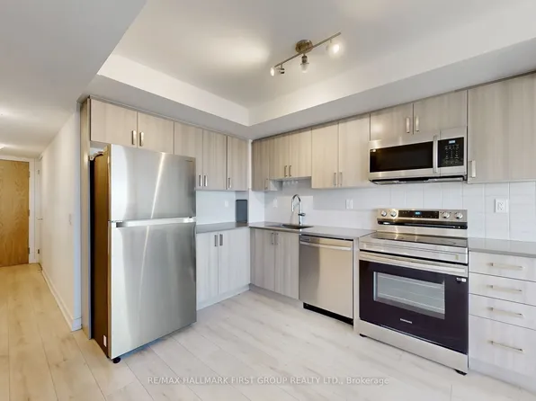 1435 Celebration Dr #1509, Pickering, ON L1W 0C3