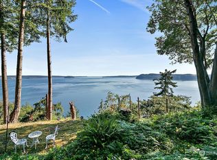 1092 Paiute Trl, Fox Island, WA 98333