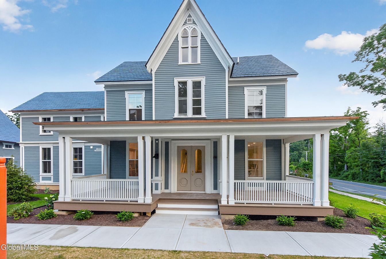 1st image of 182 Excelsior Avenue #1