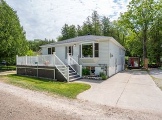 14 Mitchell Ln, Saugeen Shores, ON N0H2C1