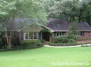 1317 Willoughby Rd, Vestavia Hills, AL 35216