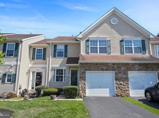 991 Katie Cir, Royersford, PA 19468