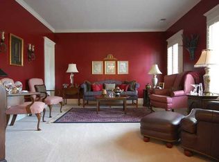 1520 Wolf Bend Rd, Germantown, TN 38138