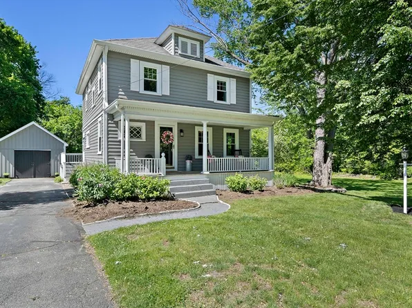 42 Brooks Pl, West Bridgewater, MA 02379