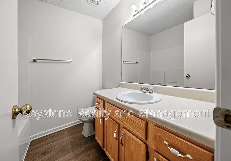 3312 Royster Ln #B — Photo 12