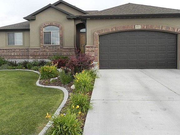 3rd image of 44 E Box Elder Dr