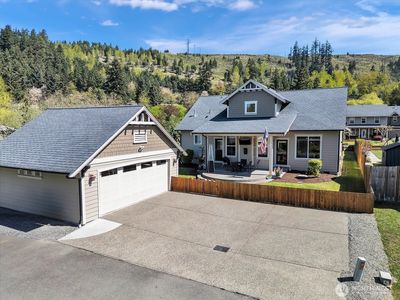 5912 164th Avenue Ct E, Sumner, WA, 98390