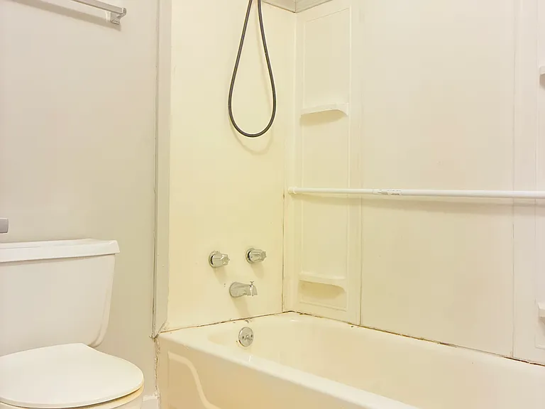 403 S Yates St — Photo 10