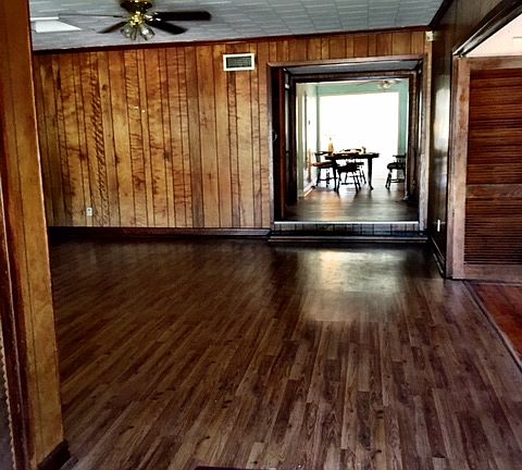 entry foyer, den 