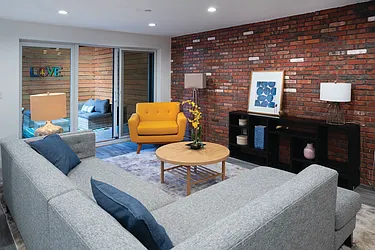 Sold by The InHouse Group